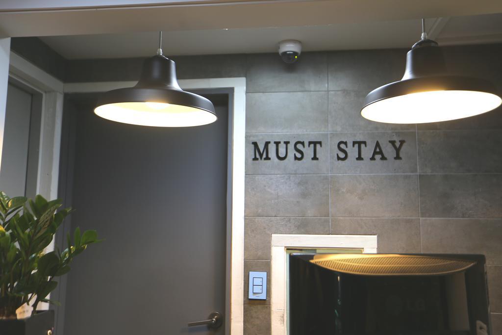 Must Stay Hotel Myeongdong Seoul Exterior photo