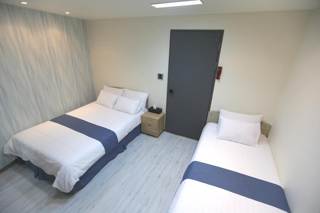 Must Stay Hotel Myeongdong Seoul Exterior photo