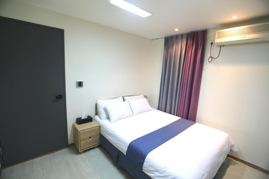 Must Stay Hotel Myeongdong Seoul Exterior photo